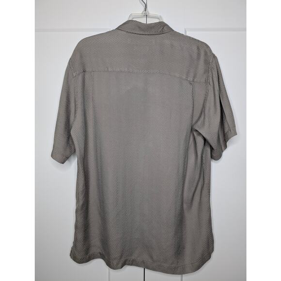 Perry Ellis Men's Silk Short Sleeve Button Down - Medium Gray Herringbone - Picture 3 of 5